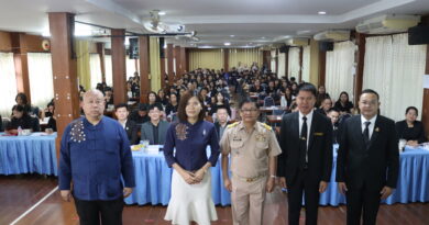 ประชุมสัญจร “ผอ.เขต พบเพื่อนครู” ในสังกัดสำนักงานเขตพื้นที่การศึกษาประถมศึกษาแพร่ เขต 2 (อำเภอเด่นชัย)